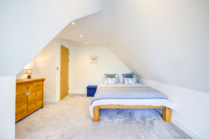 Photo 30- click for photo gallery